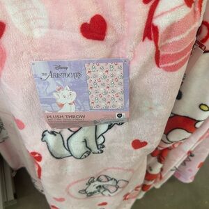 Disney Aristocats Pink Marie Cakes Bows Plush Throw Blanket
